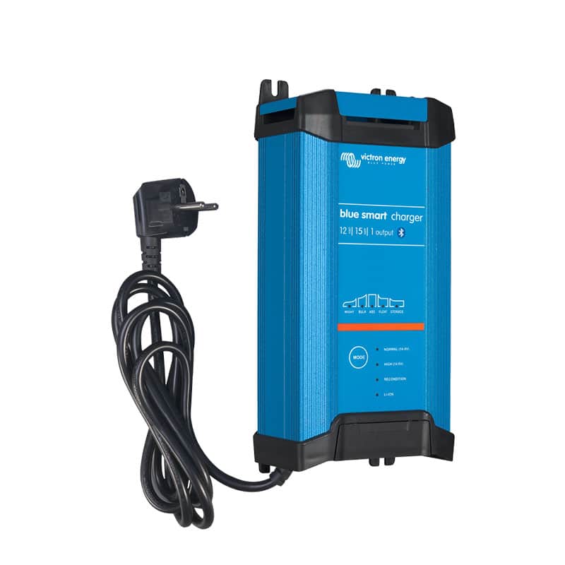 Chytrá nabíjačka batérií BlueSmart 12V/15A (1) IP22